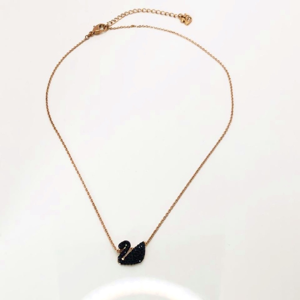 NEW Swarovski Rose Gold Black Crystal Swan Necklace with Box